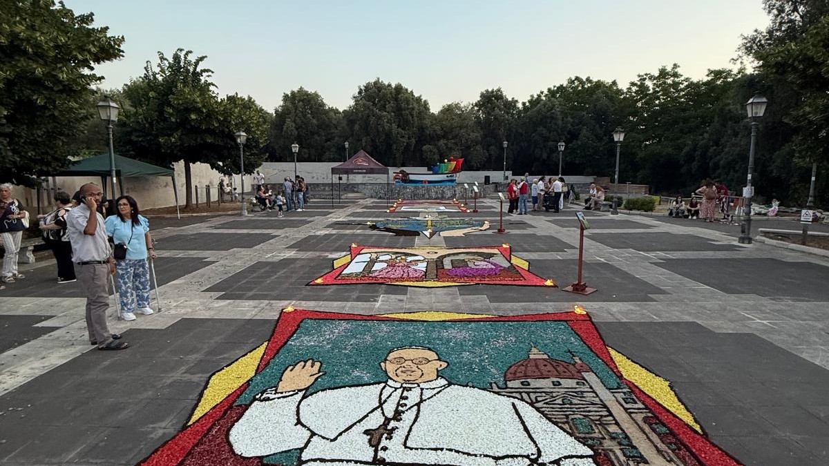 Terza Edizione Infiorata Villamesa di Calanna