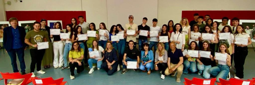 Sessanta studenti reggini in Grecia con l’Erasmus Plus: consegnati gli attestati
