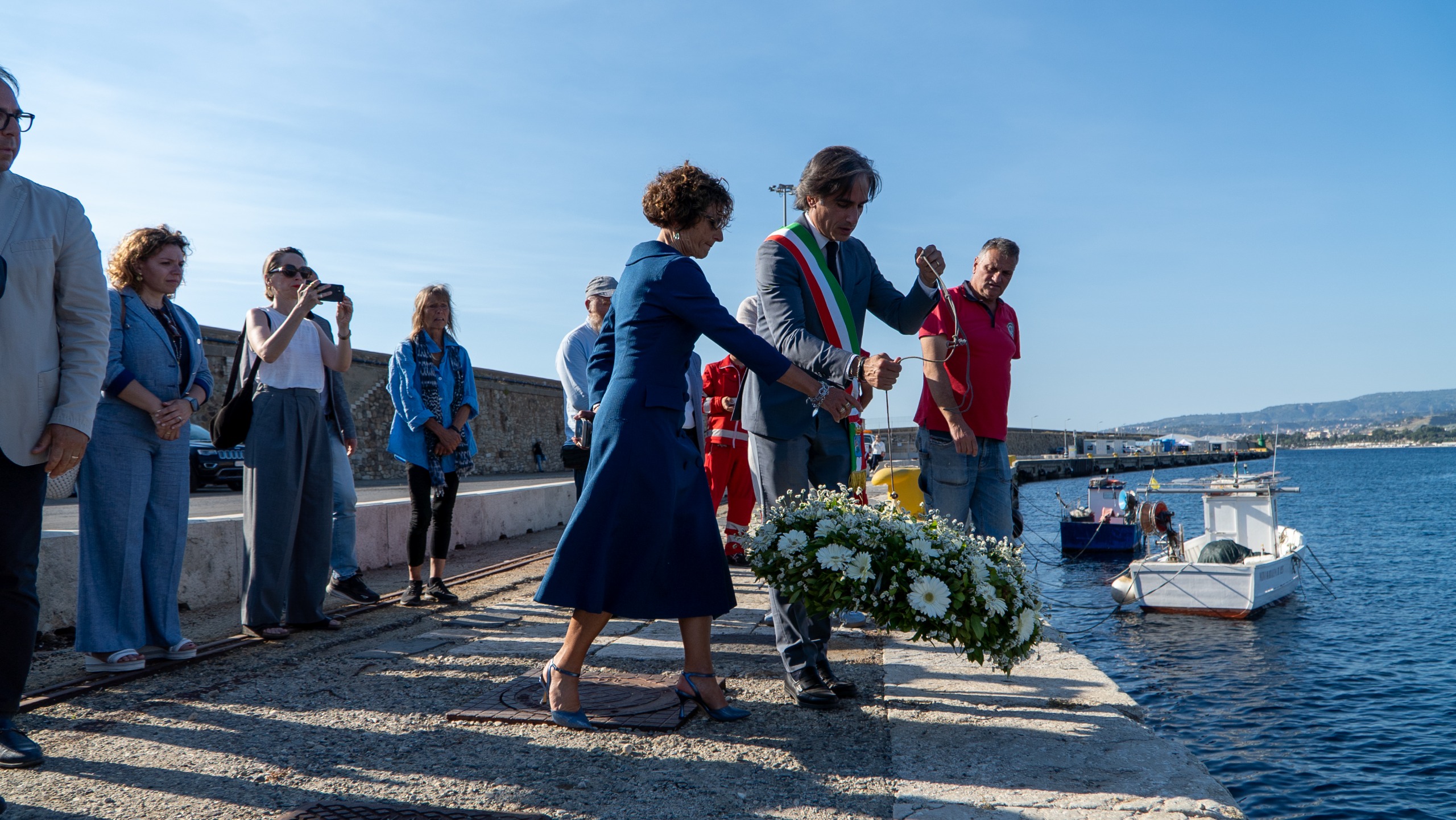 celebrazione vittime migrazioni porto
