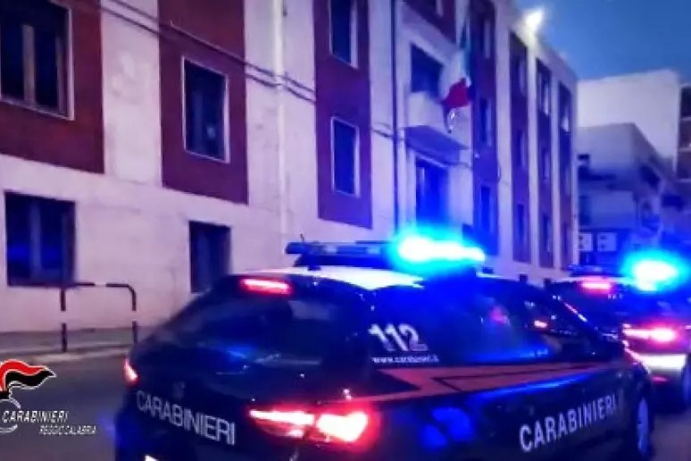 Reggio, perseguita l’ex nonostante il braccialetto: arrestato