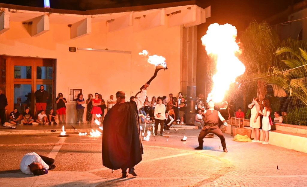 Cannavò trionfa al Palio delle Contrade ()