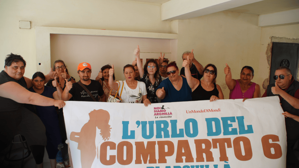 Nuova protesta ad Arghillà, le famiglie del Comparto 6: ‘Siamo abbandonati, mai visto il sindaco né gli assessori’ – VIDEO