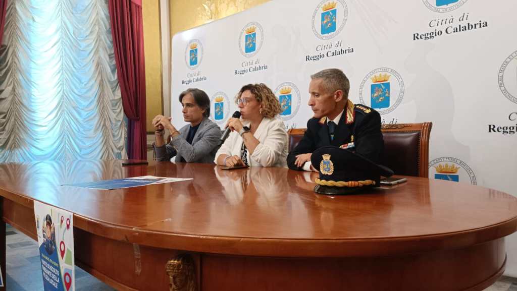 Reggio, parte il servizio itinerante della Polizia locale: ‘Tra la gente, per la gente’