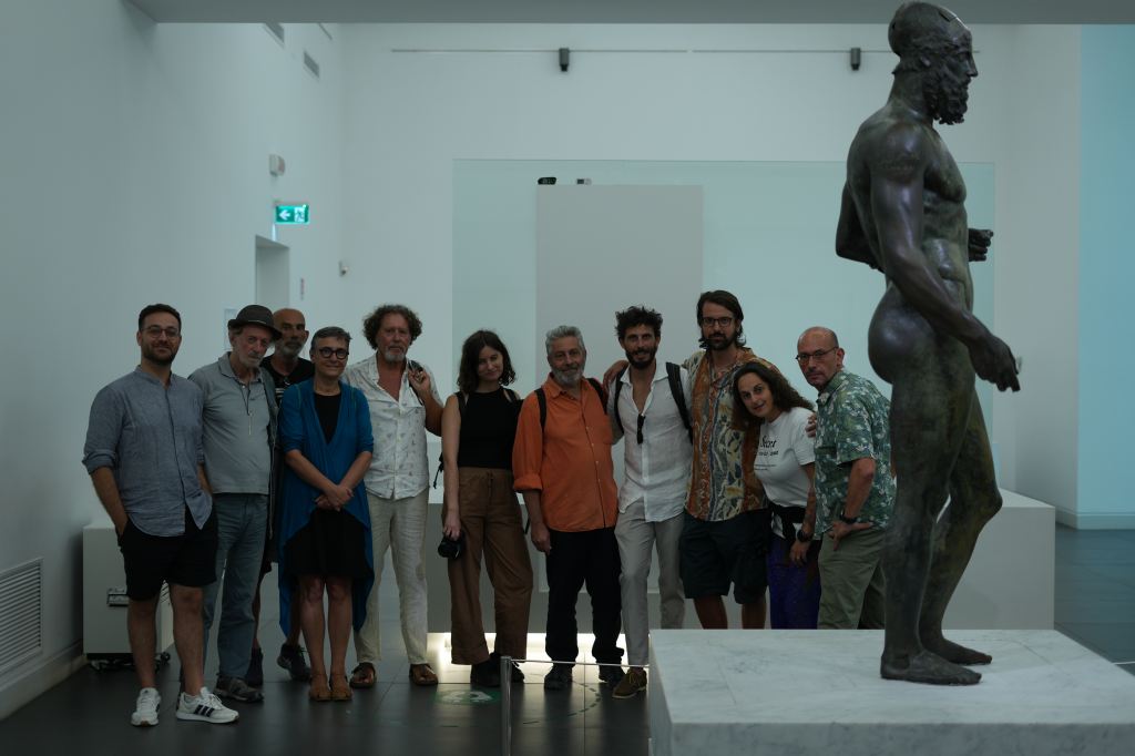 Foto bronzi di Riace per giornale