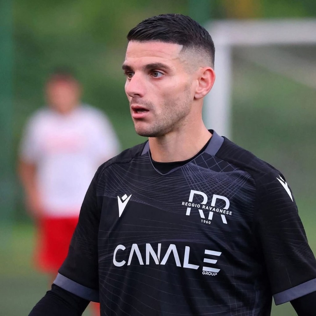 Calcio, ReggioRavagnese: l’amaro addio di Giulio Puntoriere. La lettera del calciatore