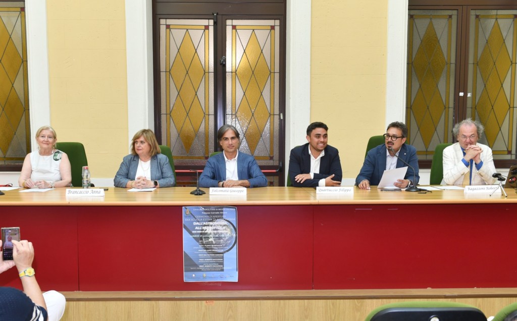 apertura scuola di astronomia