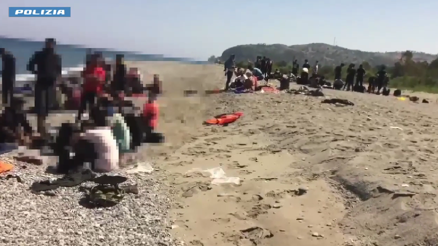 arresti migranti