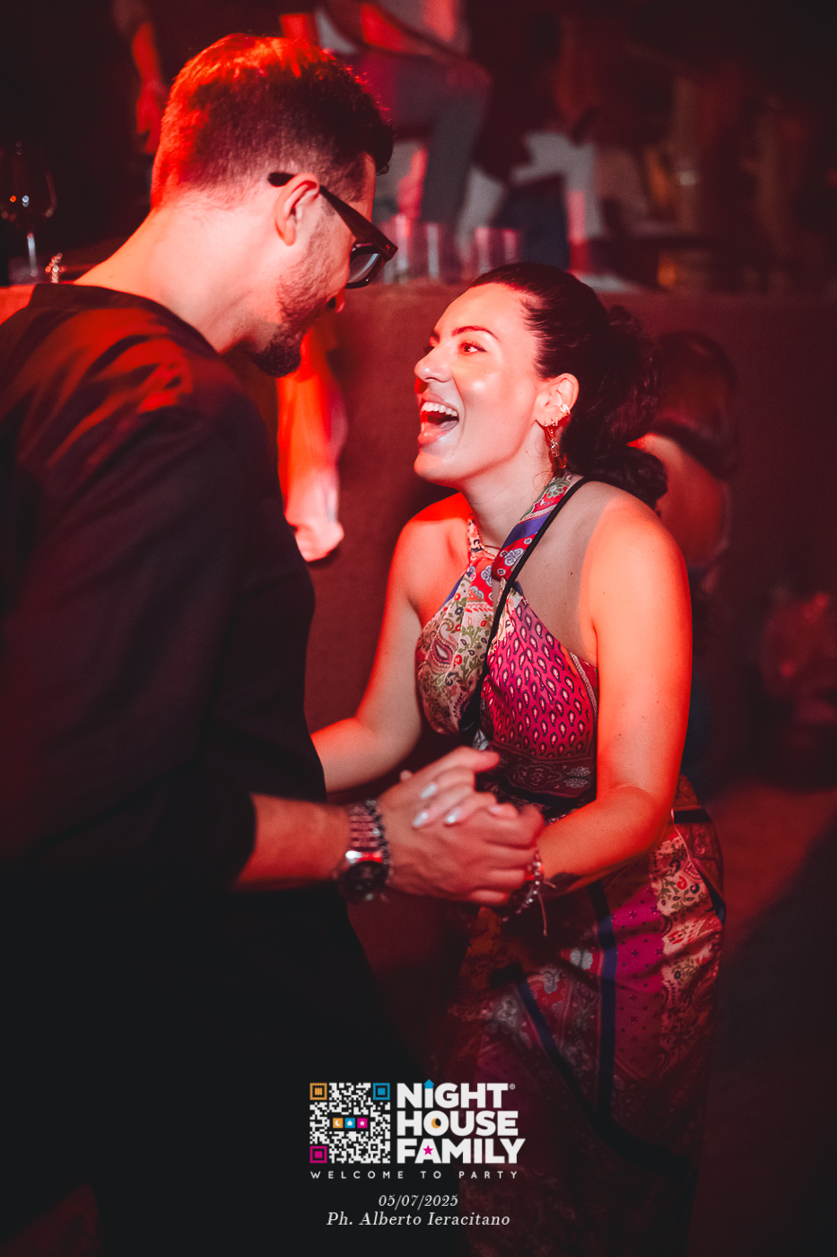 barbaratuckercalaviola ()