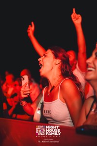 barbaratuckercalaviola ()