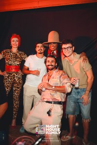 barbaratuckercalaviola ()