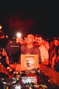 barbaratuckercalaviola ()