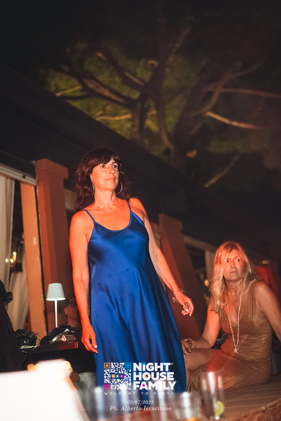 barbaratuckercalaviola ()