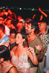 barbaratuckercalaviola ()