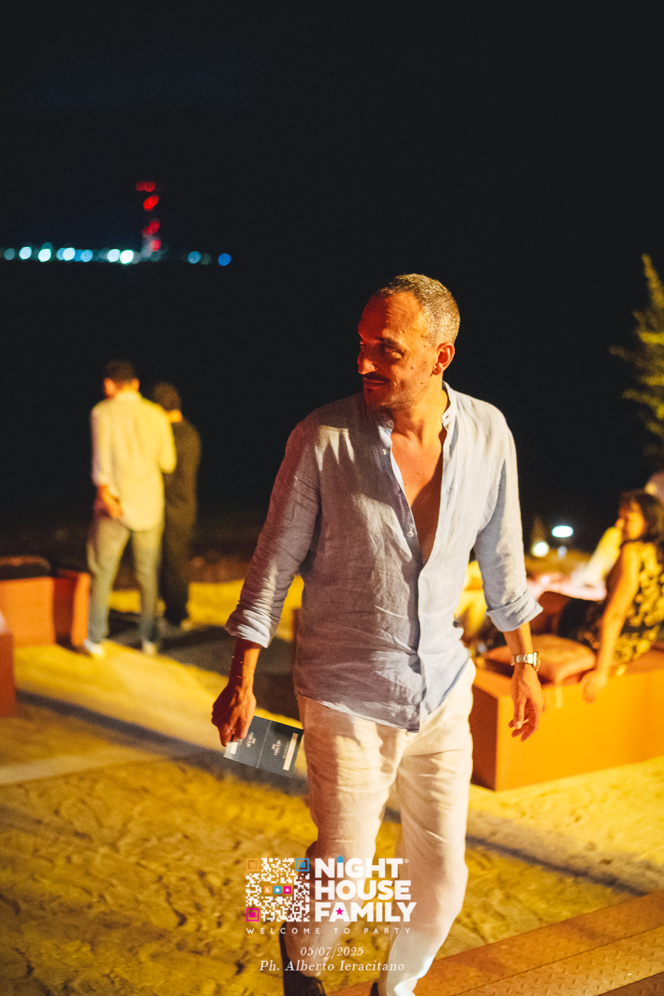 barbaratuckercalaviola ()