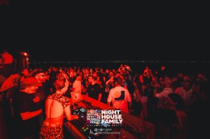 barbaratuckercalaviola ()