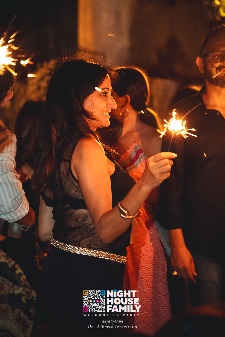 barbaratuckercalaviola ()