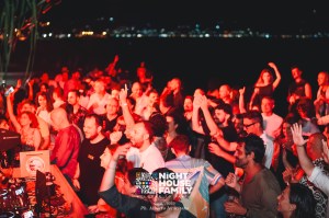 barbaratuckercalaviola ()