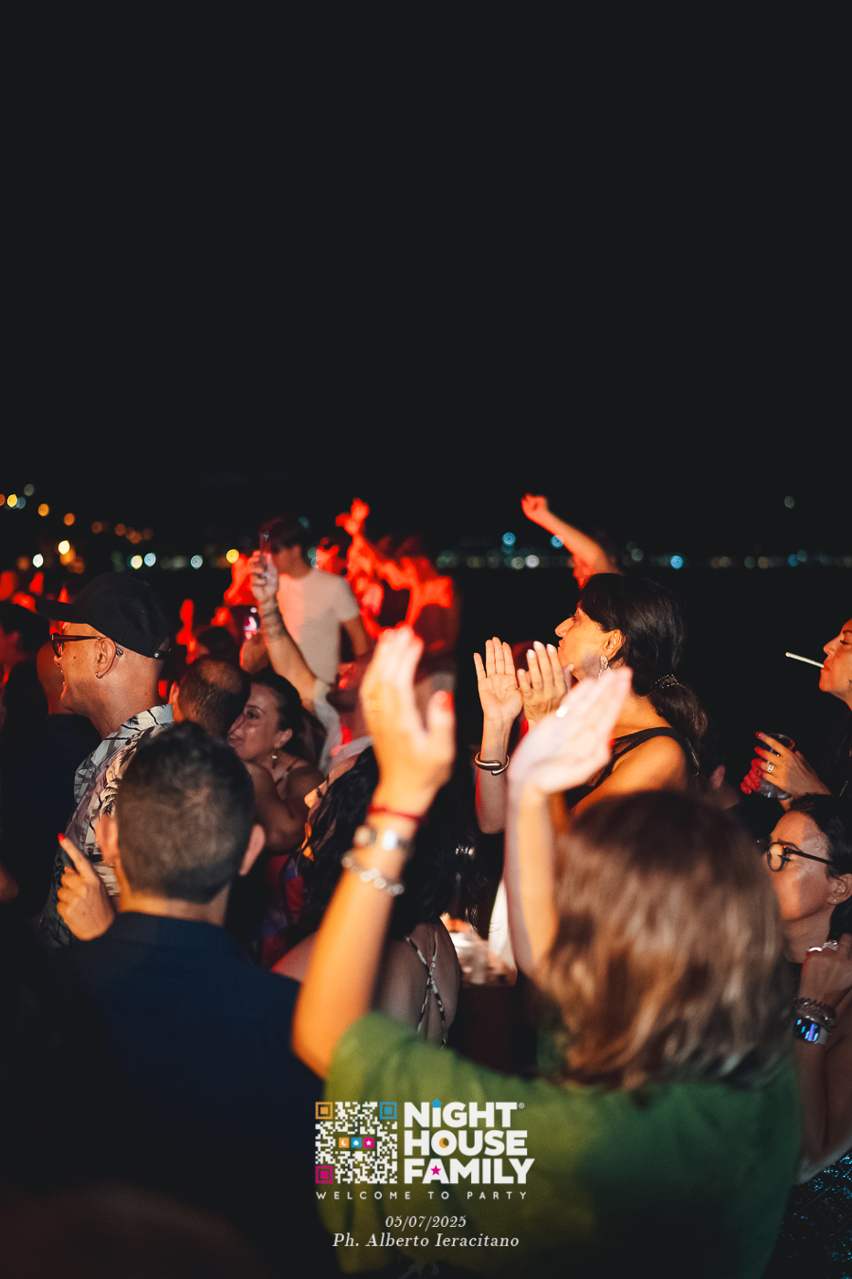 barbaratuckercalaviola ()