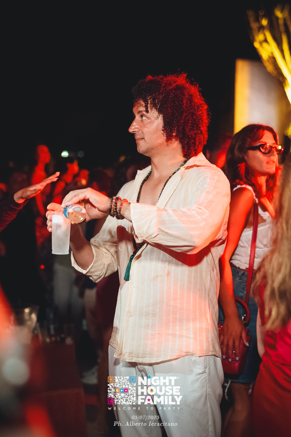 barbaratuckercalaviola ()