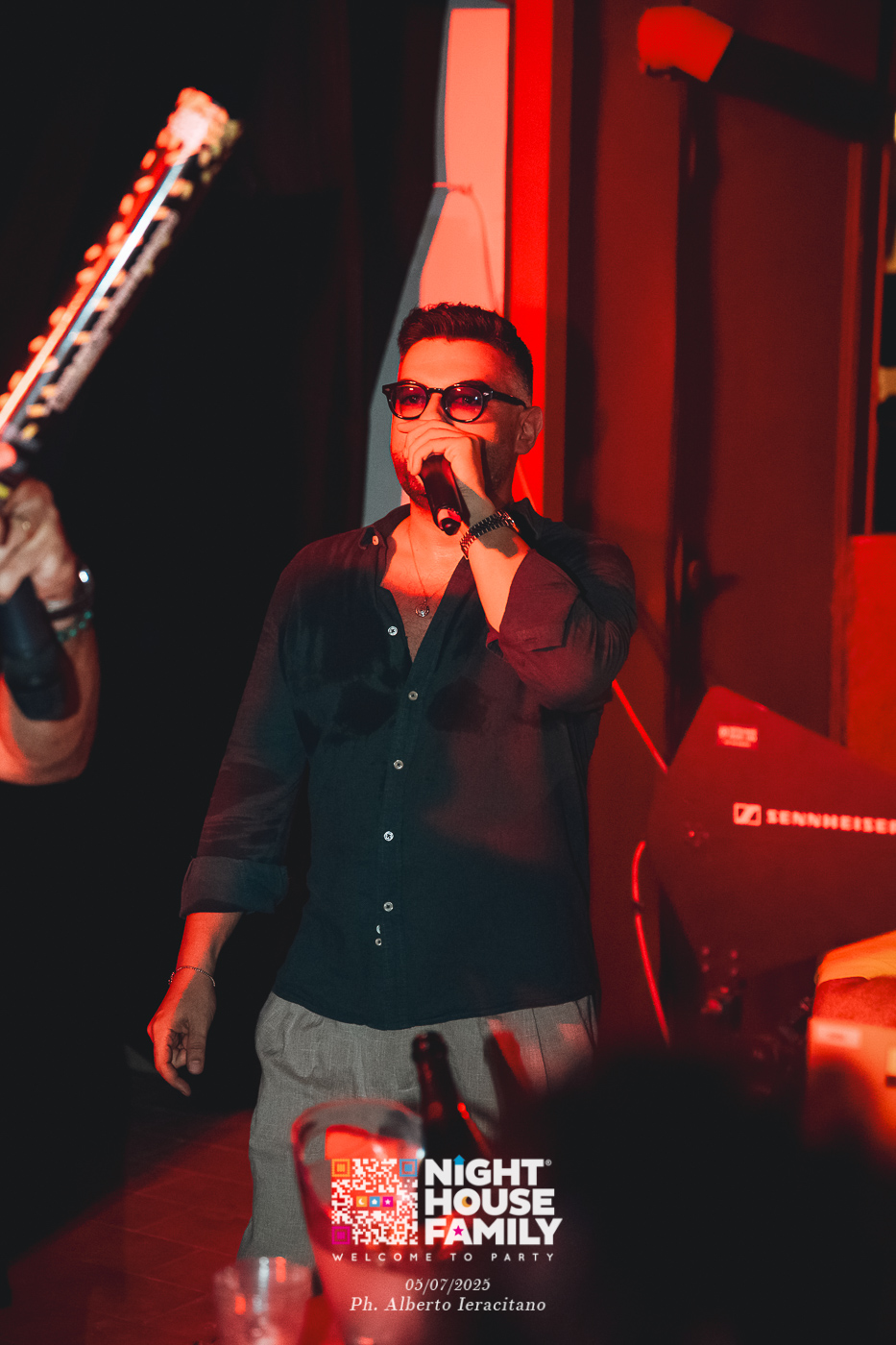 barbaratuckercalaviola ()