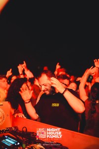 barbaratuckercalaviola ()