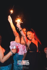 barbaratuckercalaviola ()