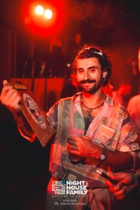 barbaratuckercalaviola ()