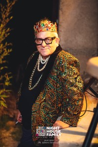 barbaratuckercalaviola ()