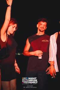 barbaratuckercalaviola ()