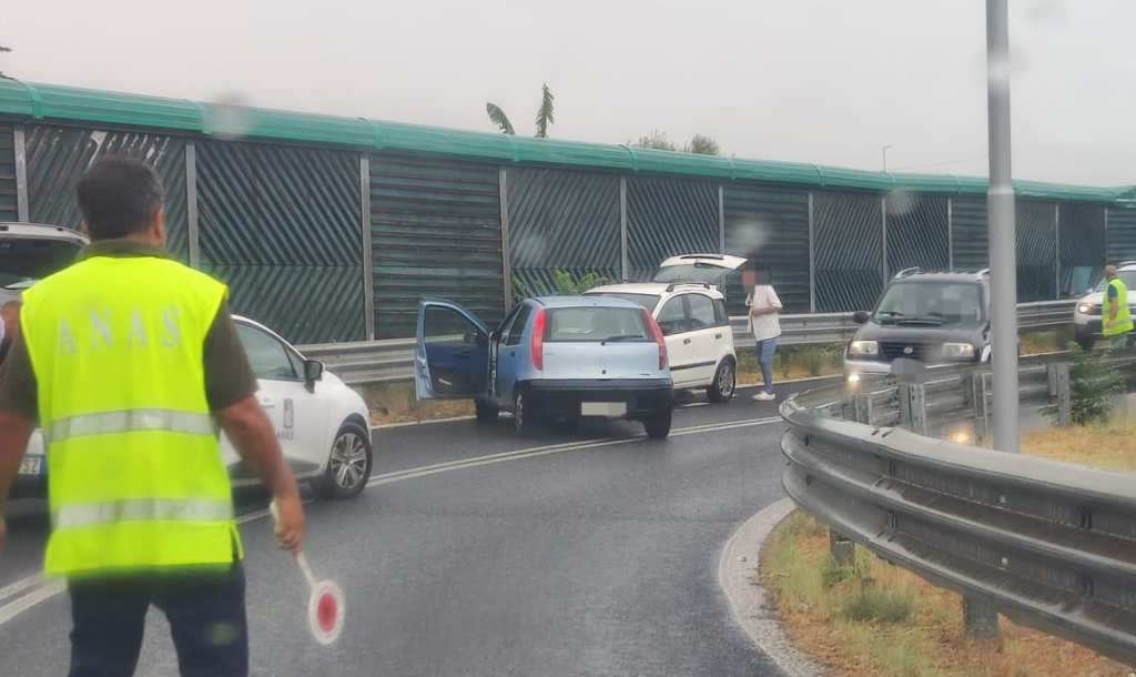 incidente svincolo modena