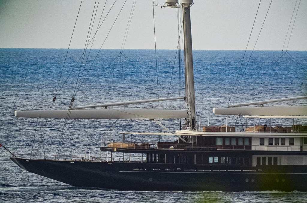 koru yatch