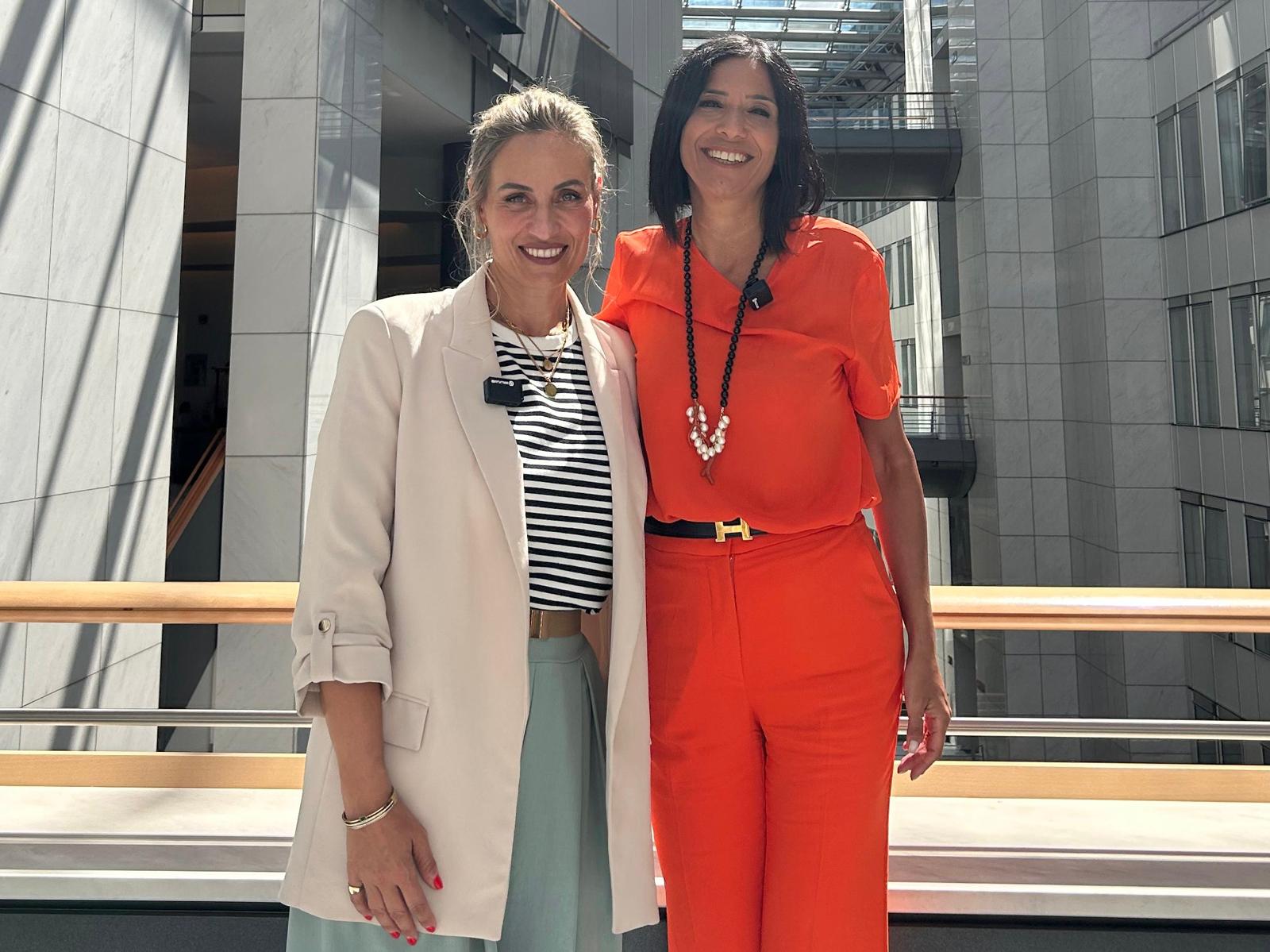 on Eleonora Meleti e on Giusi Princi