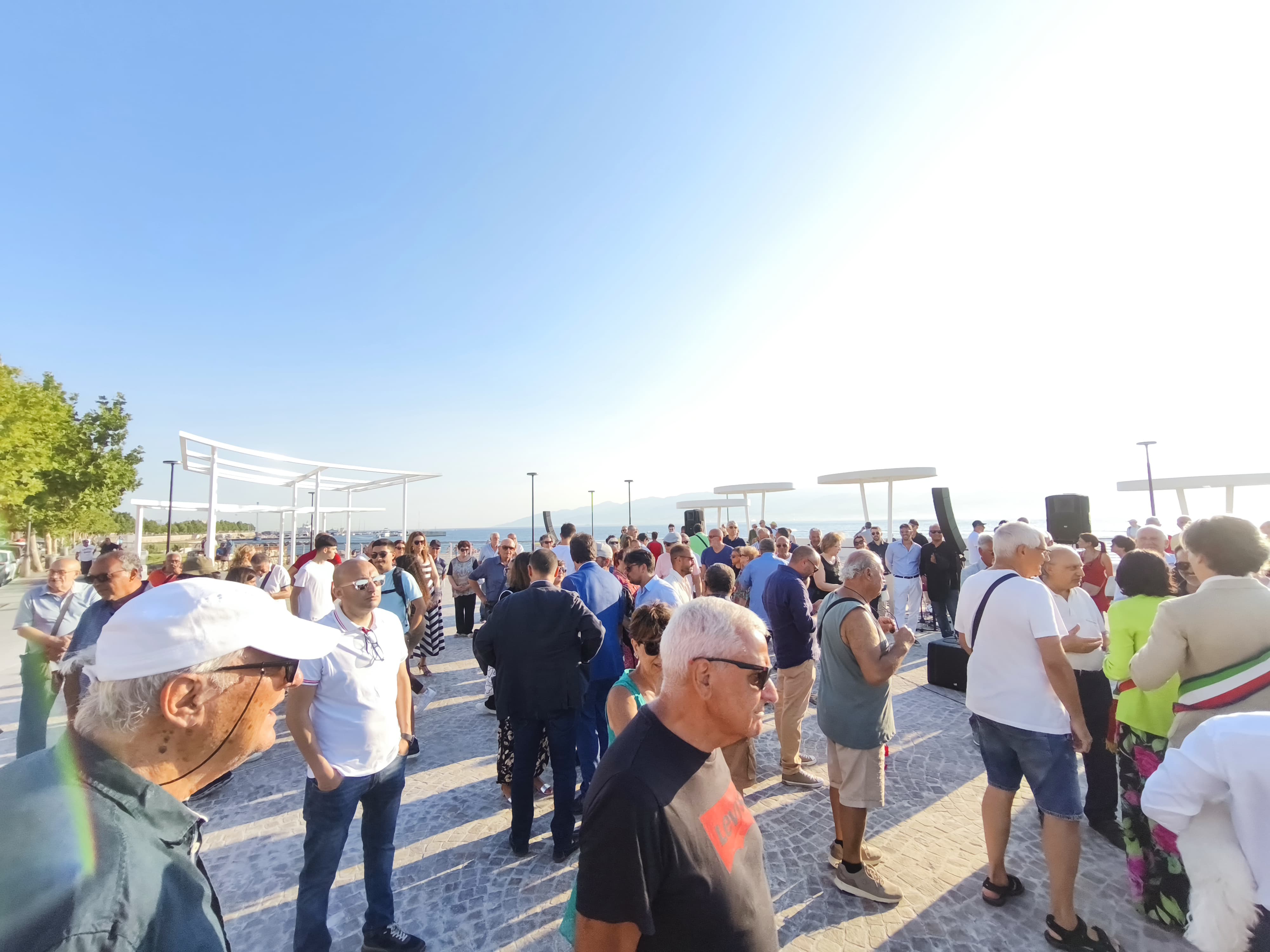 piazza repubbliche marinare patti per il sud villa san giovanni