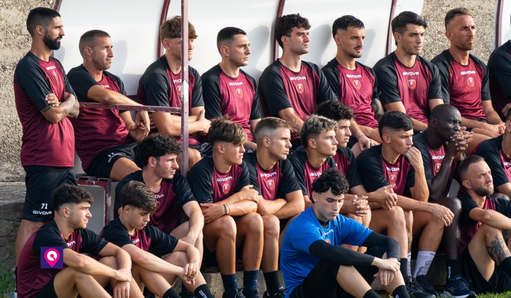 Reggina: l’organico al completo e la situazione contrattuale di ogni calciatore