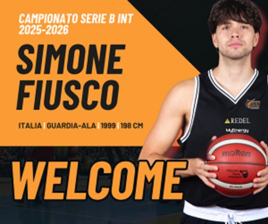simone fusco scheda pallacanestro viola