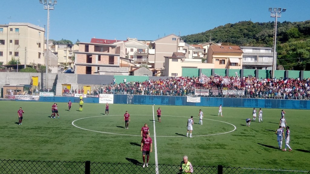 Calciomercato Vibonese: un attaccante in entrata e due uscite