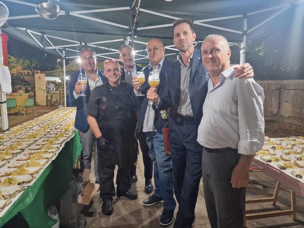 La Pruna di frati di Terranova Sappo Minulio: lo chef Filippo Cogliandro ne firma la raffinata reinterpretazione