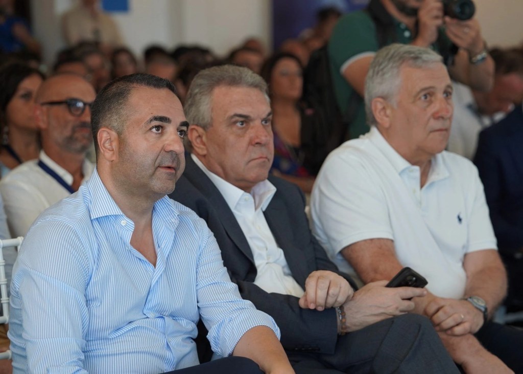 SGS di Forza Italia a Reggio: entusiasmo crescente, confronti che segnano la storia