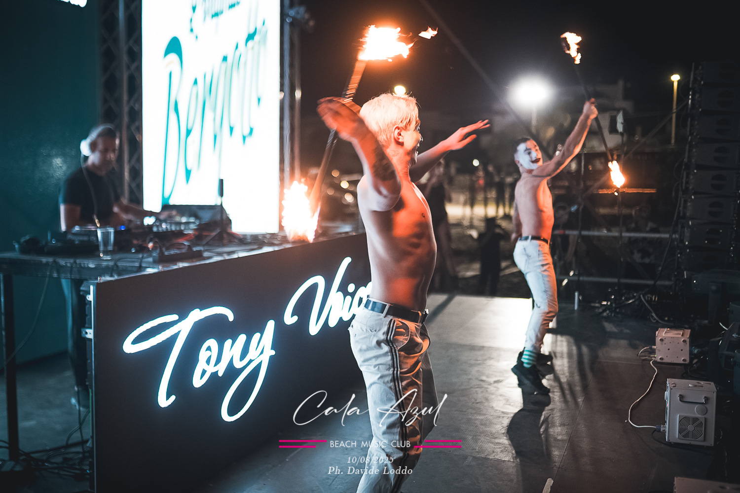 cala azul agosto stelle