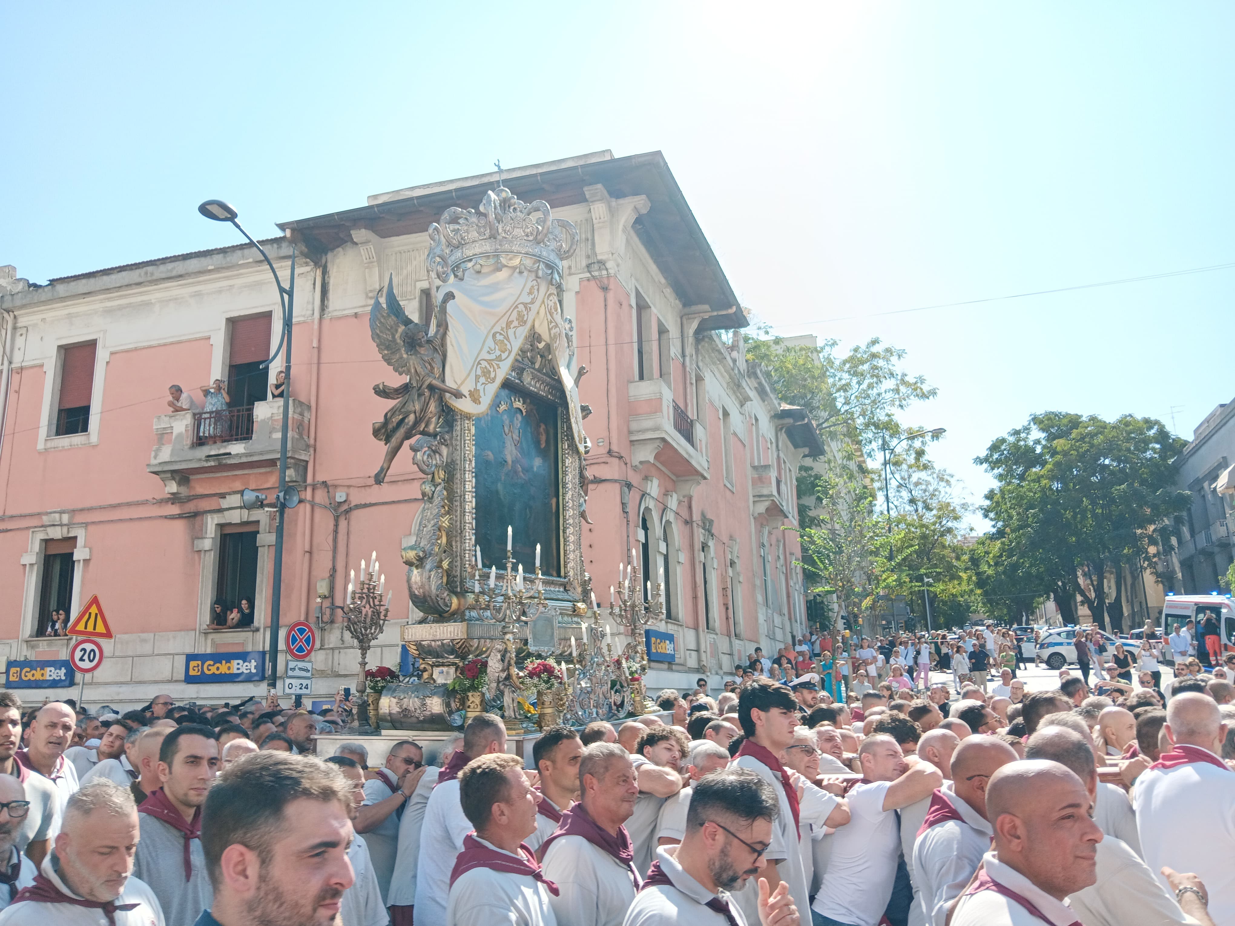 Piazza de nava festa madonna