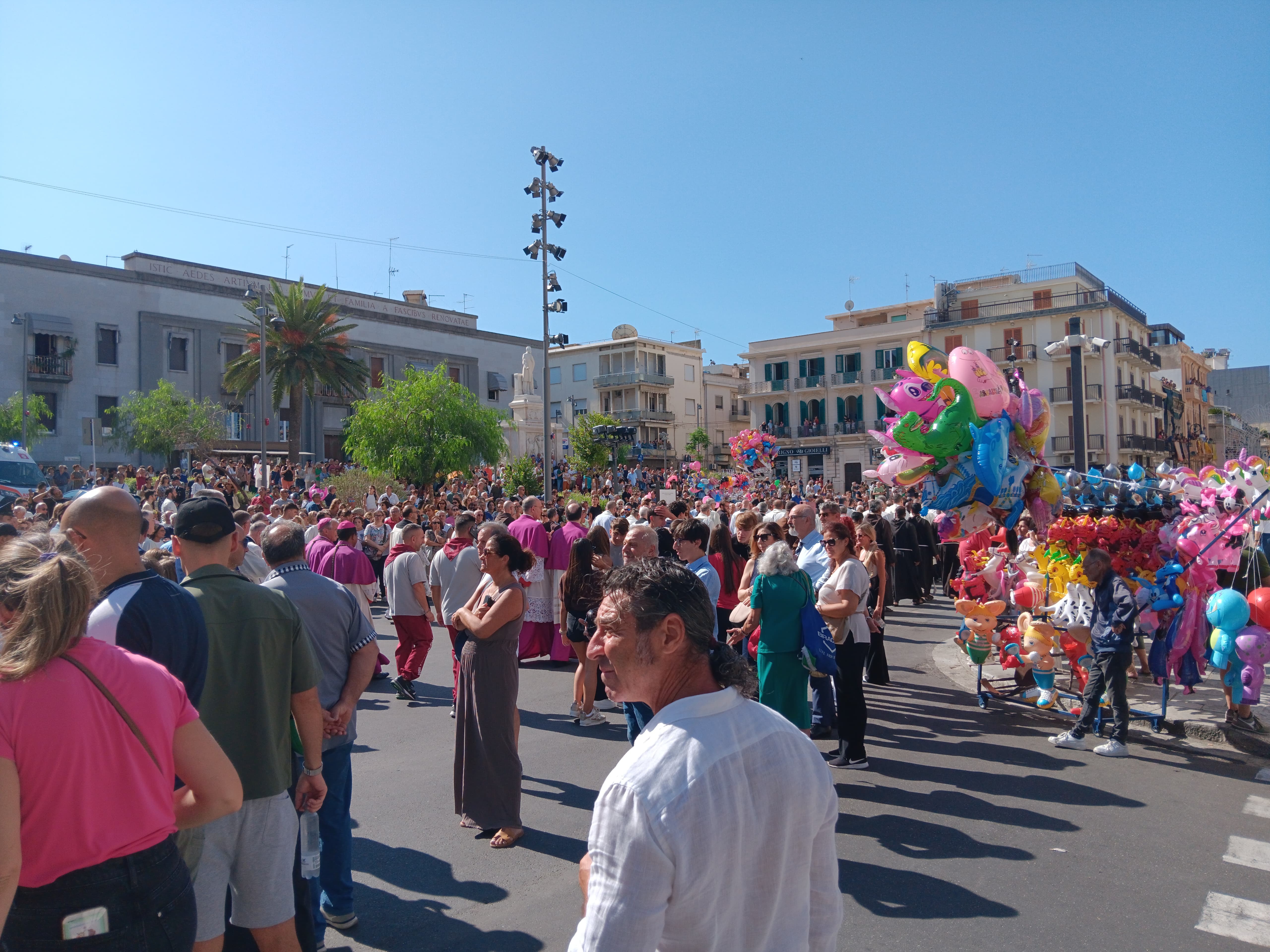 Piazza de nava festa madonna