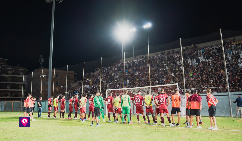 Reggina Tifosi Curva Sud Squadra ()