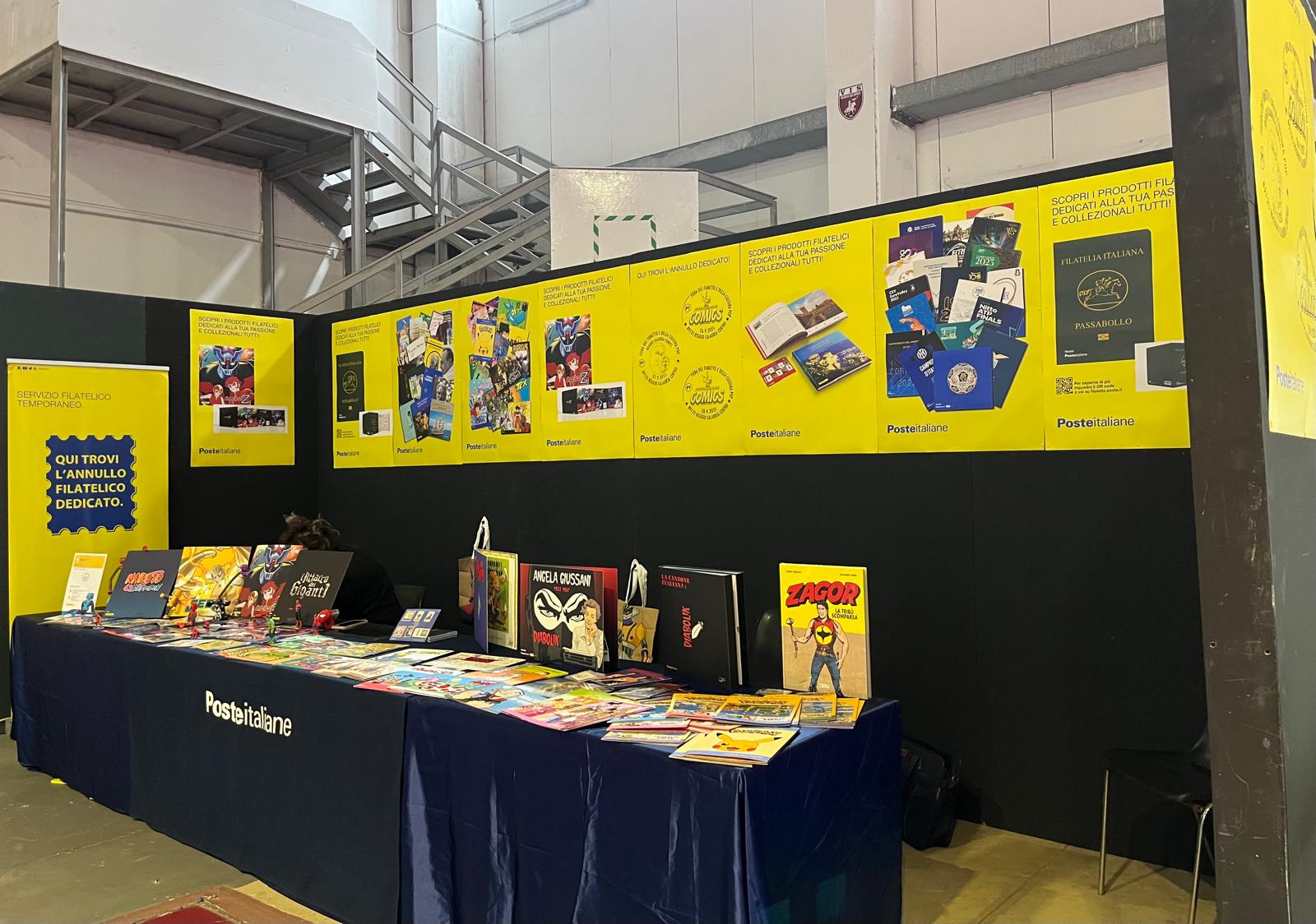 Stand Comics RC