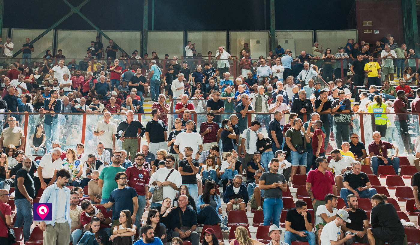 Tifosi Tribuna Reggina