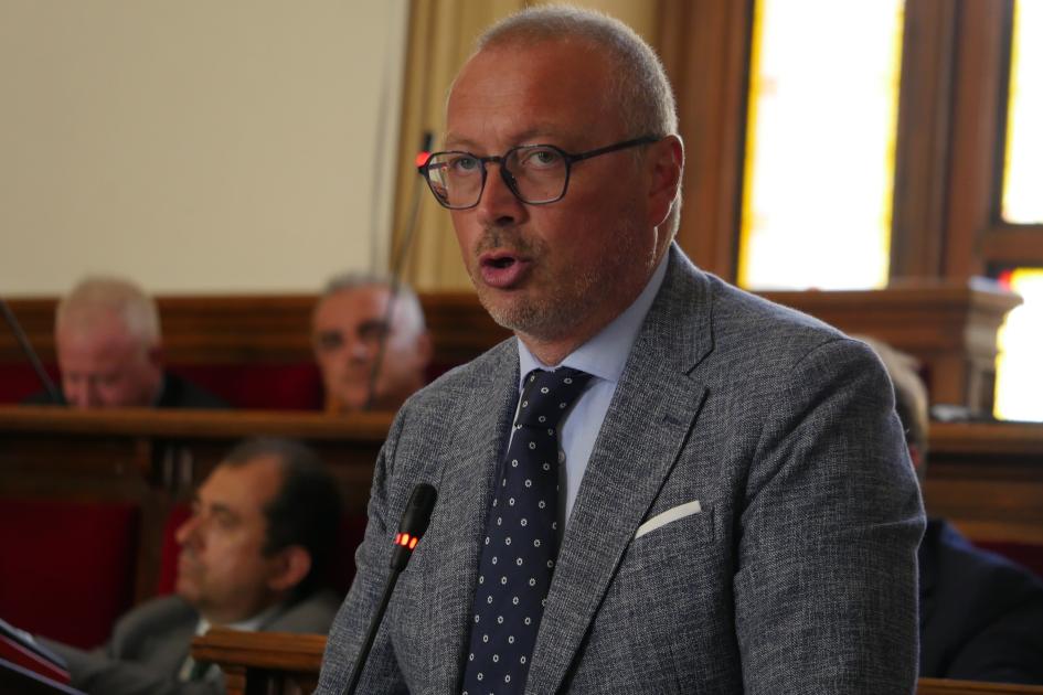 Reggio, Versace: ‘Caso Furfaro, serve chiarezza e giustizia nelle assegnazioni provvisorie dei docenti’