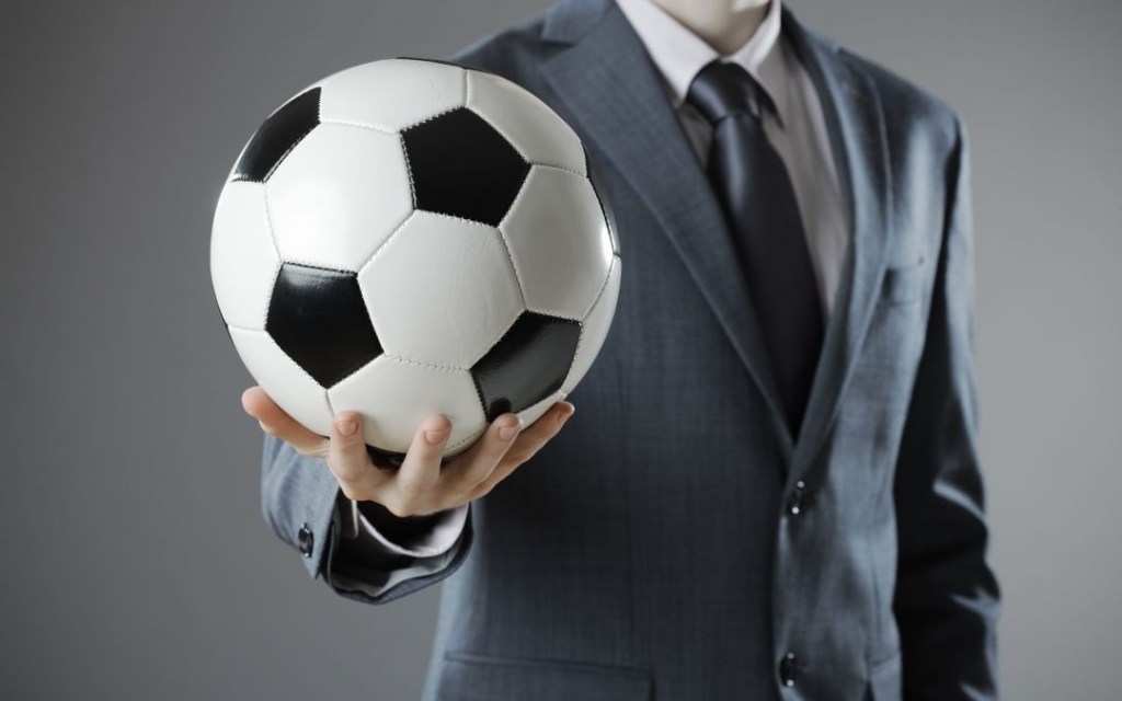 Ultimi posti per il corso per Direttore Sportivo: forma la tua carriera nel calcio con eCampus