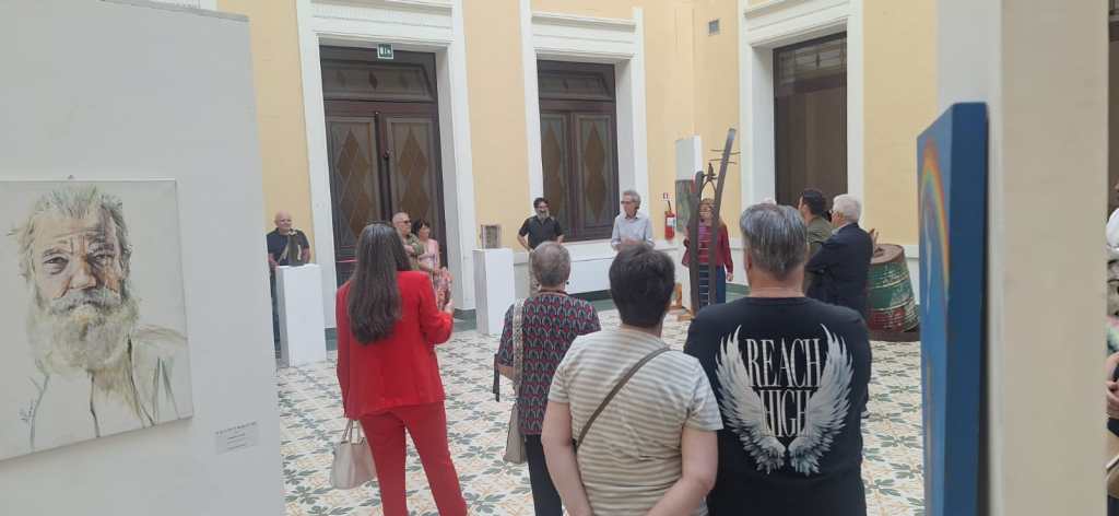 dialoghi visioni pace mostra ()