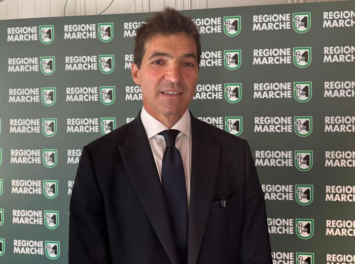 Regionali, Acquaroli (Cdx) rieletto presidente delle Marche. Campo largo sconfitto