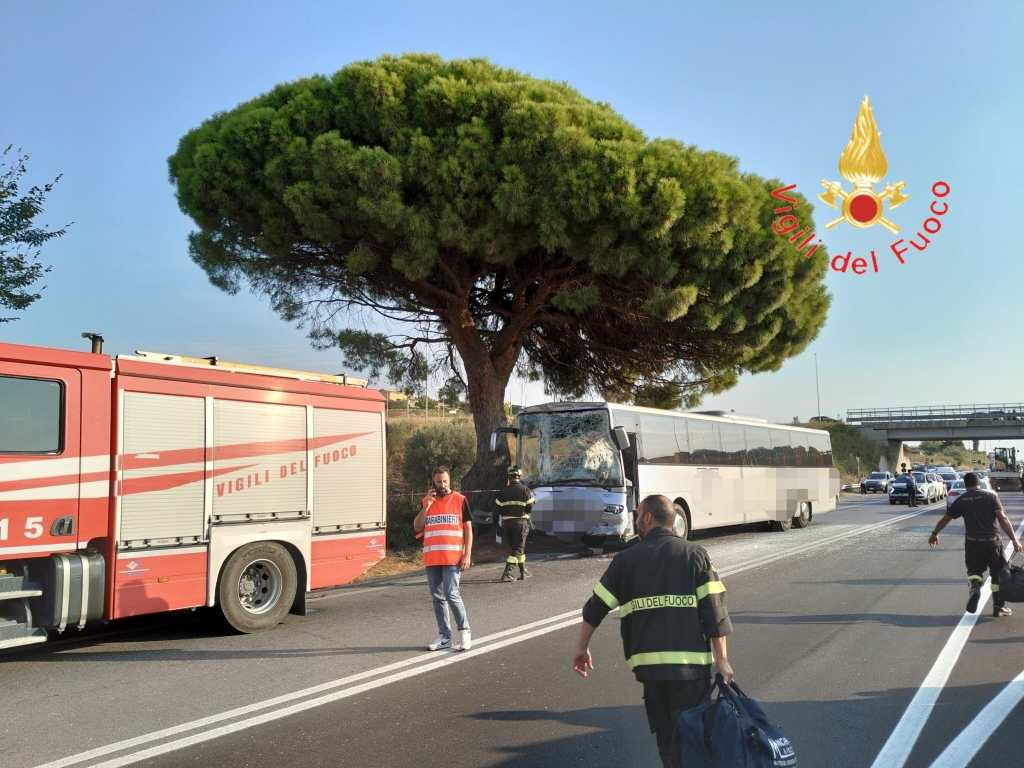 incidente bus ()