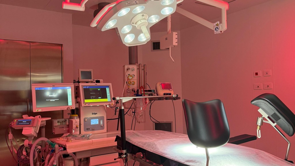 nuove sale operatorie ostetricia ginecologia gom rc ()